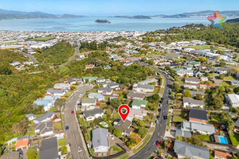 Photo of property in 46 Cedar Street, Maungaraki, Lower Hutt, 5010