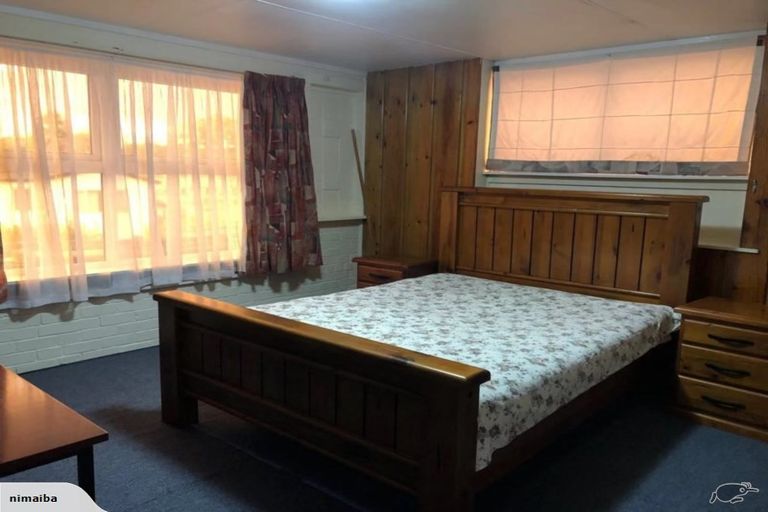 Photo of property in 29 Parker Avenue, New Lynn, Auckland, 0600