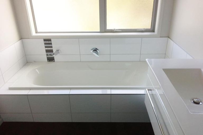 Photo of property in 163c Pembroke Street, Westown, New Plymouth, 4310