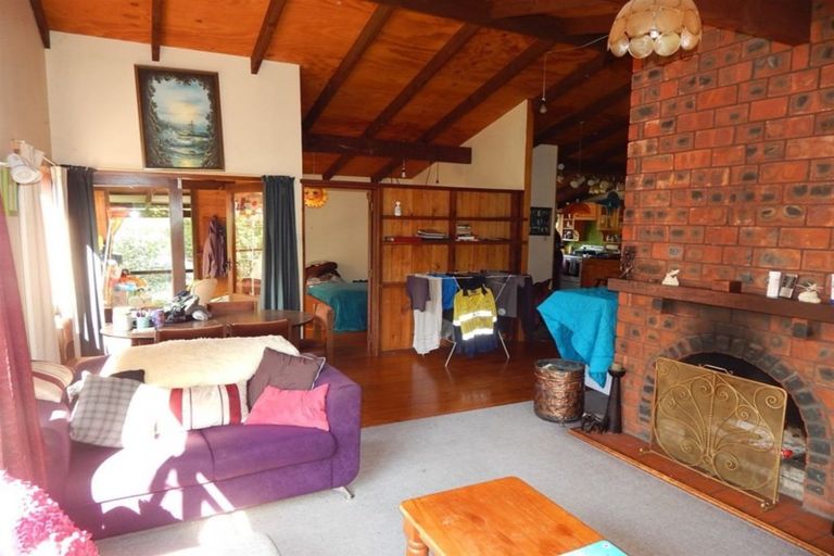 Photo of property in 32 Powerhouse Road, Fairdown, Westport, 7891