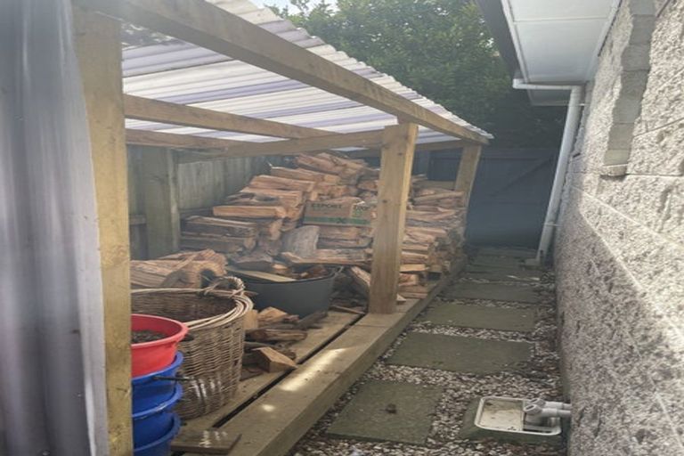 Photo of property in 35 Sabys Road, Halswell, Christchurch, 8025