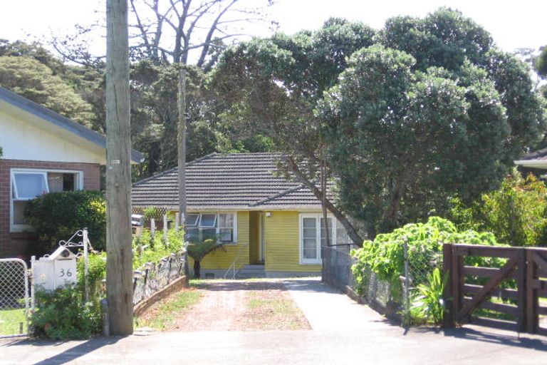 Photo of property in 38 Blease Street, New Lynn, Auckland, 0600