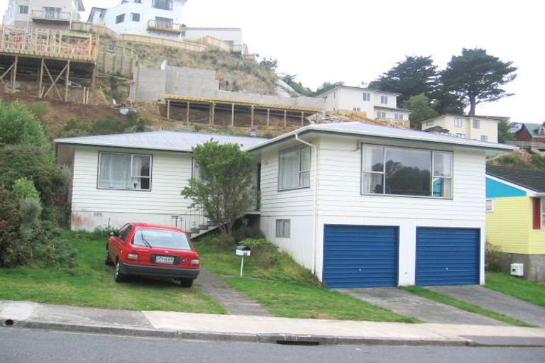 Photo of property in 34 Cortina Avenue, Johnsonville, Wellington, 6037