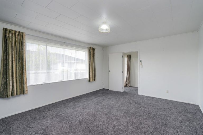 Photo of property in 57 Lauder Crescent, Heidelberg, Invercargill, 9812