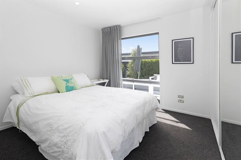 Photo of property in 8 Whitau Place, Marshland, Christchurch, 8083