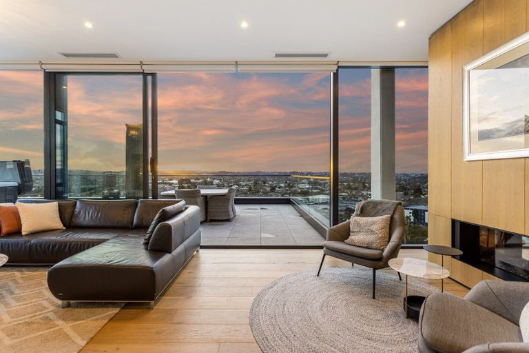 Photo of property in 1301/1 Buscomb Avenue, Henderson, Auckland, 0610