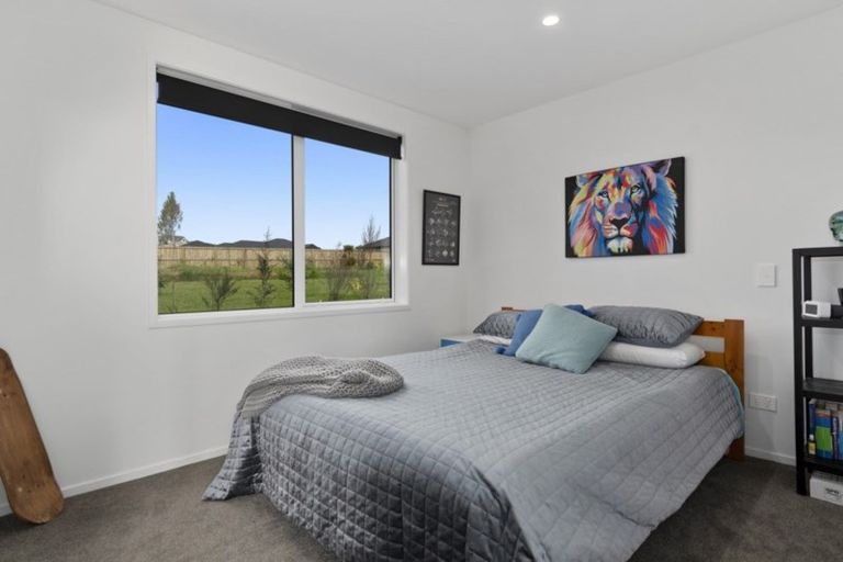 Photo of property in 9 Washingtonia Way, Omokoroa, 3114