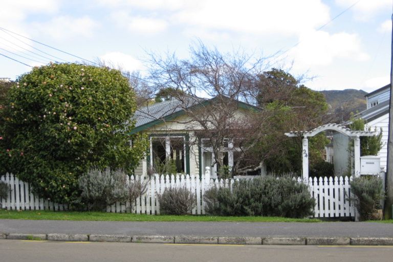 Photo of property in 24 Campbell Street, Karori, Wellington, 6012