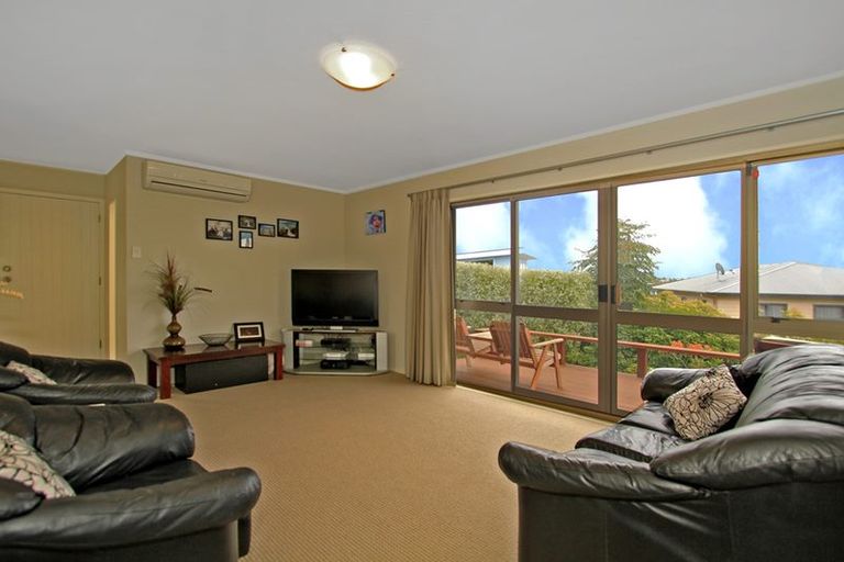 Photo of property in 34 Waikite Road, Welcome Bay, Tauranga, 3112