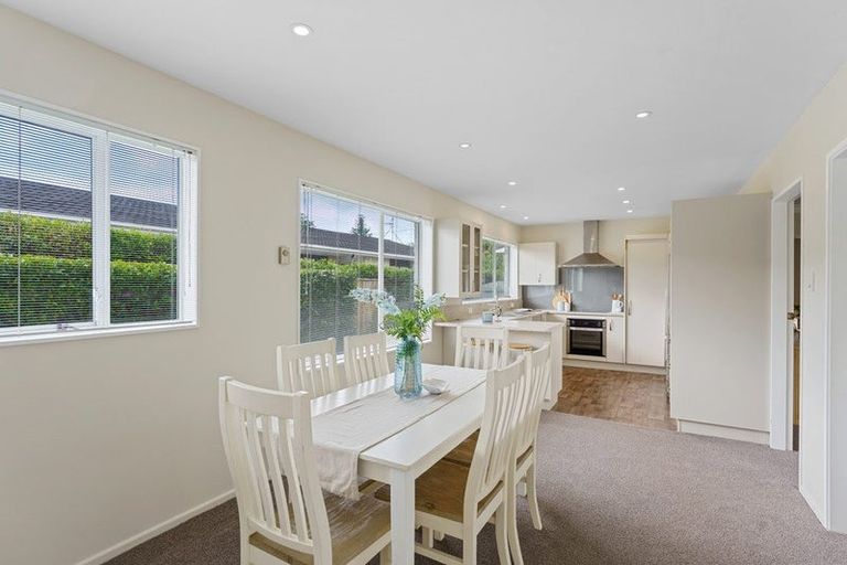 Photo of property in 439 Te Moana Road, Waikanae, 5036