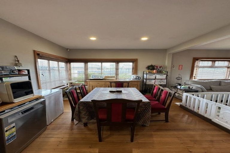 Photo of property in 39 Hinemoa Street, Spreydon, Christchurch, 8024