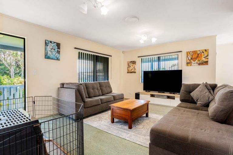 Photo of property in 27 Rose Street, Ranui, Porirua, 5024
