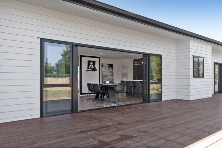 Photo of property in 21 Coralie Place, Lansdowne, Masterton, 5810