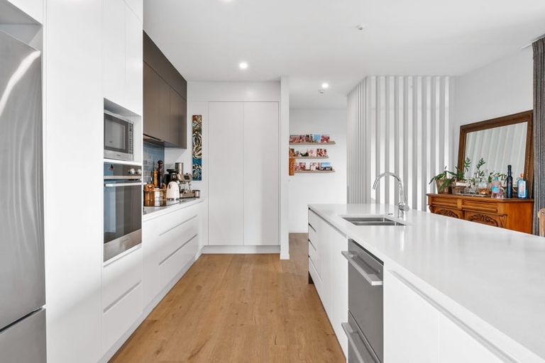 Photo of property in 3/85 Bomb Point Drive, Hobsonville, Auckland, 0616