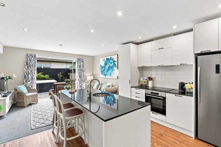 Photo of property in 105a Bishop Street, St Albans, Christchurch, 8014