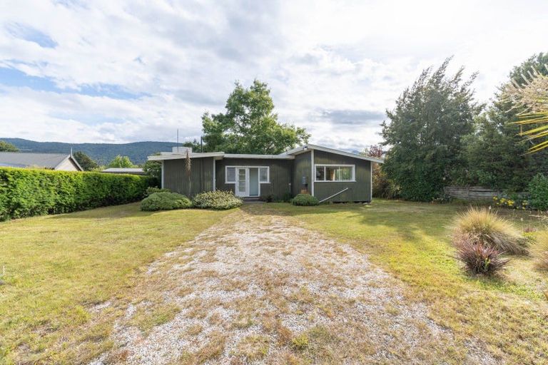 Photo of property in 36 Home Street, Manapouri, 9679