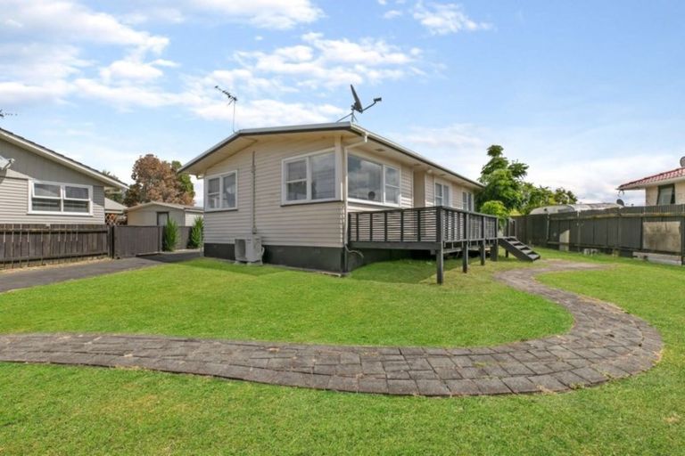 Photo of property in 10 Beeston Crescent, Manurewa, Auckland, 2102