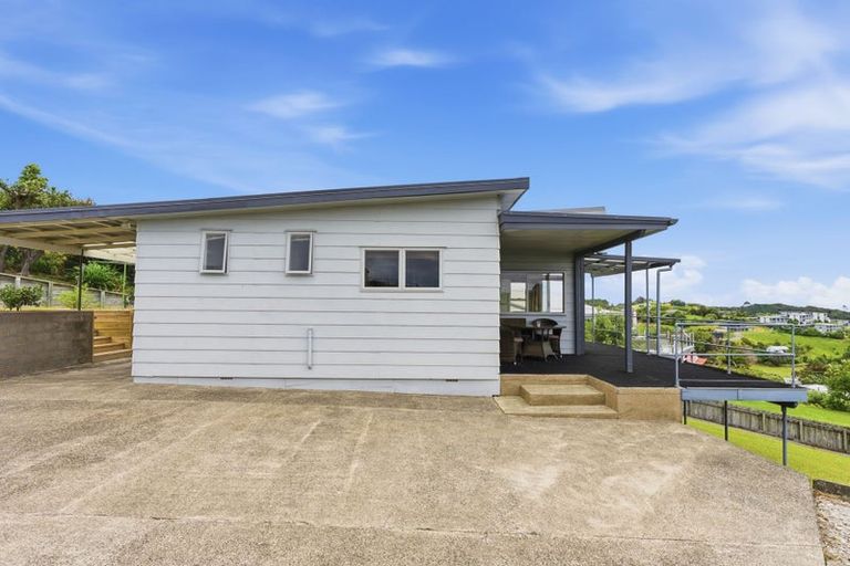 Photo of property in 45 Seaview Road, Cable Bay, 0420