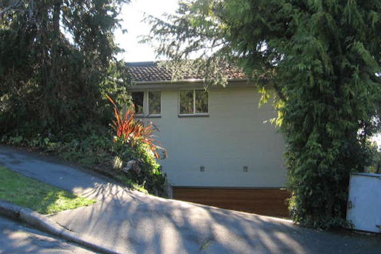 Photo of property in 6 Roseneath Place, Cashmere, Christchurch, 8022