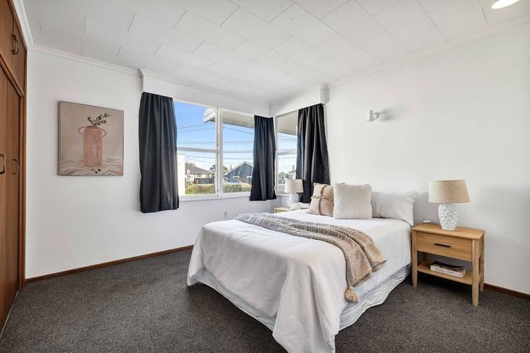 Photo of property in 173 Tukapa Street, Westown, New Plymouth, 4310