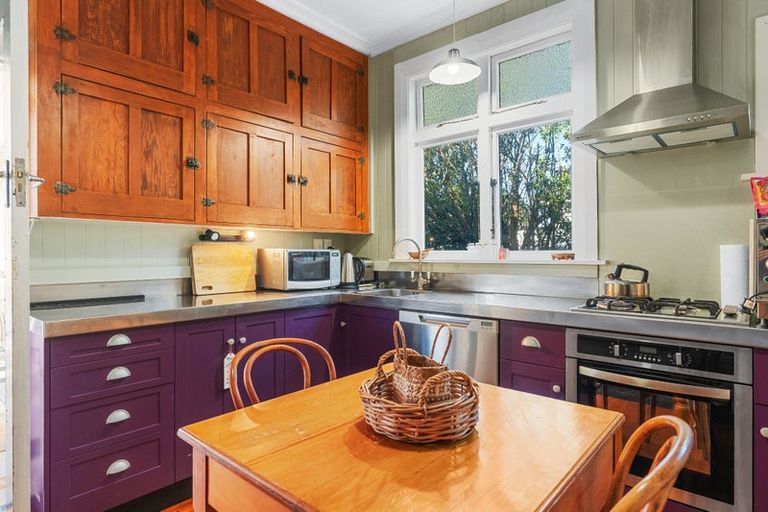 Photo of property in 182 High Street North, Carterton, 5713