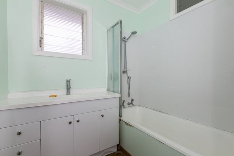 Photo of property in 21 Tanner Street, Havelock North, 4130