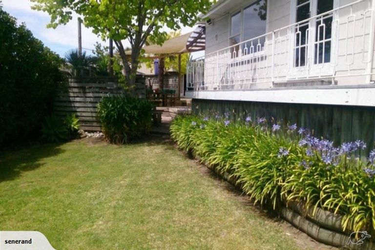 Photo of property in 75 Gillies Crescent, Waimarama, Havelock North, 4294