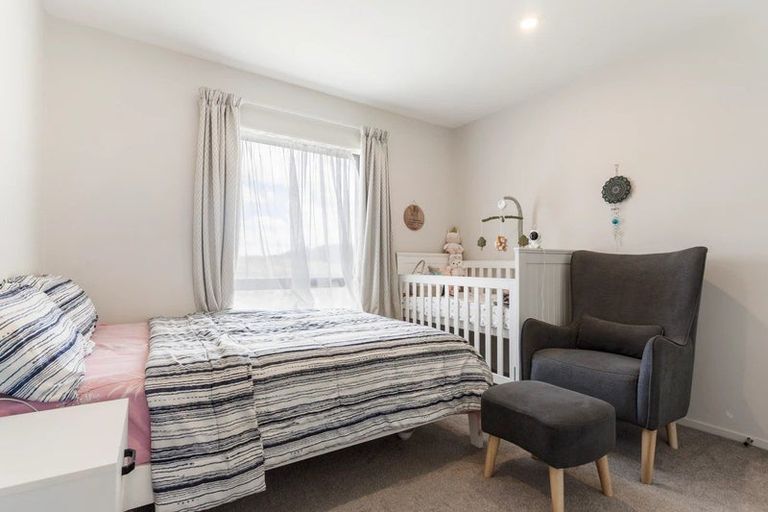 Photo of property in 44 Picturesque Drive, Flat Bush, Auckland, 2019