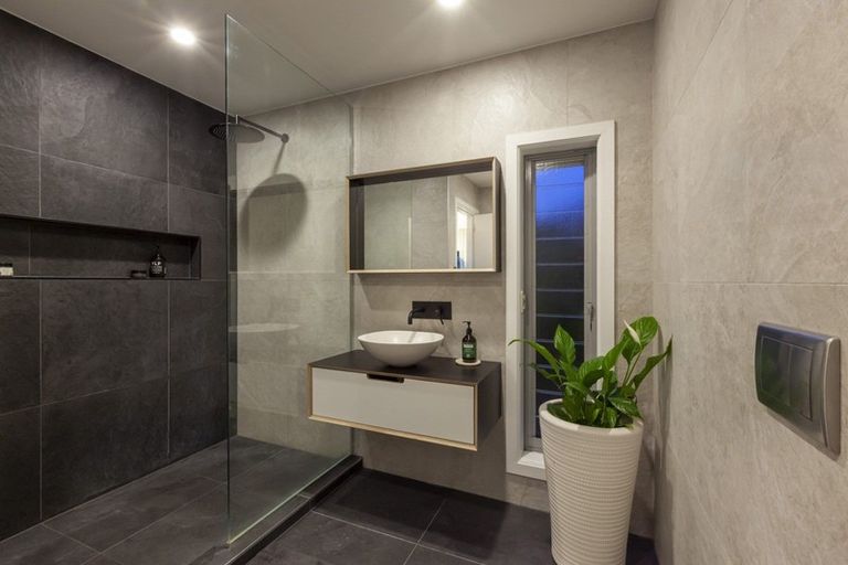 Photo of property in 12 Allen Road, Raumati Beach, Paraparaumu, 5032