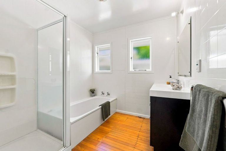 Photo of property in 46 Bellevue Road, Brookfield, Tauranga, 3110