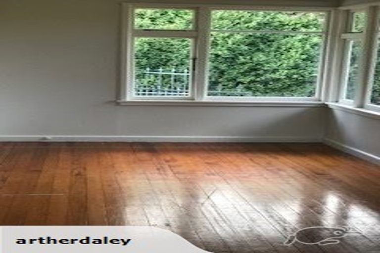 Photo of property in 524 Halswell Road, Halswell, Christchurch, 8025