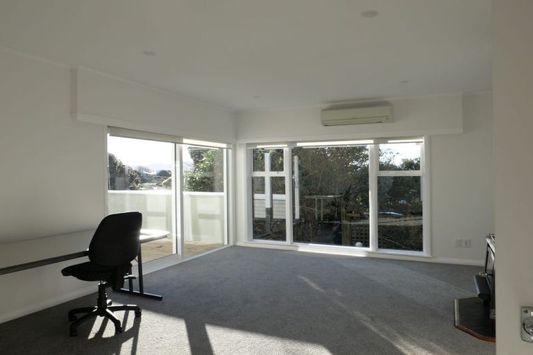 Photo of property in 14 Hillcrest Road, Raumati South, Paraparaumu, 5032