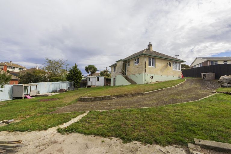 Photo of property in 17 Blyth Street, Holmes Hill, Oamaru, 9401
