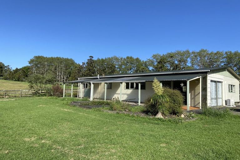 Photo of property in 336 Ireland Road, Waitoki, Kaukapakapa, 0871