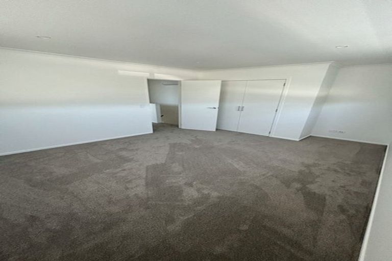 Photo of property in 56b Oxford Terrace, Epuni, Lower Hutt, 5011
