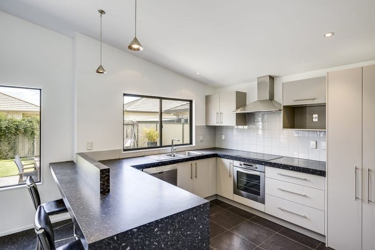 Photo of property in 20 Blythfield Place, Taradale, Napier, 4112