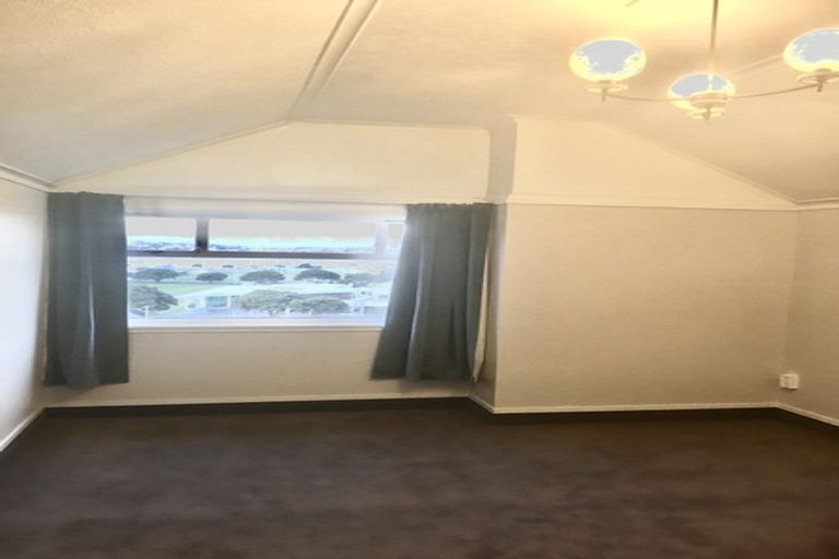 Photo of property in 21 Crawford Road, Kilbirnie, Wellington, 6022