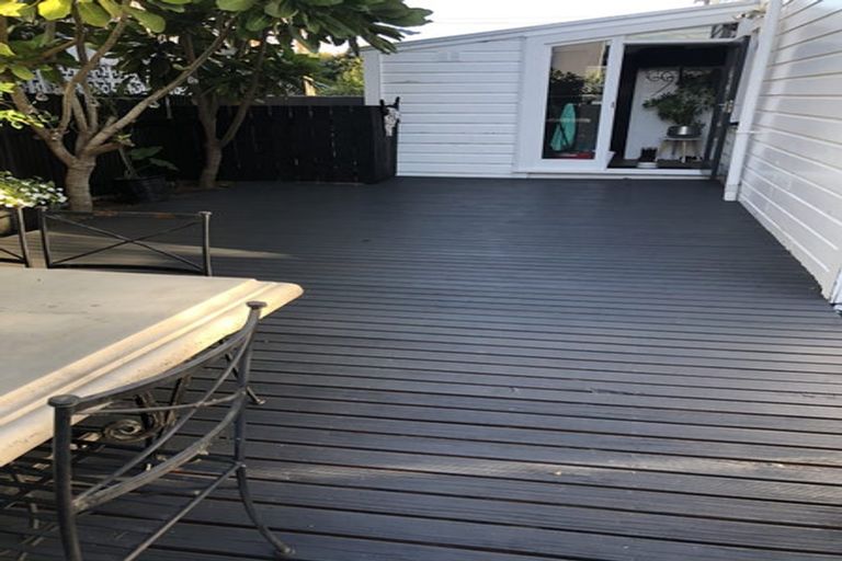 Photo of property in 24 Brassey Road, Saint Johns Hill, Whanganui, 4500