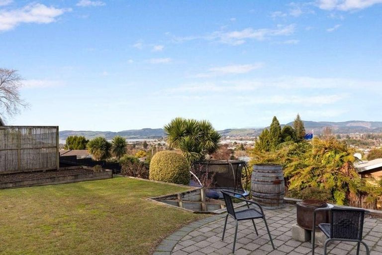 Photo of property in 39 Thomas Crescent, Western Heights, Rotorua, 3015