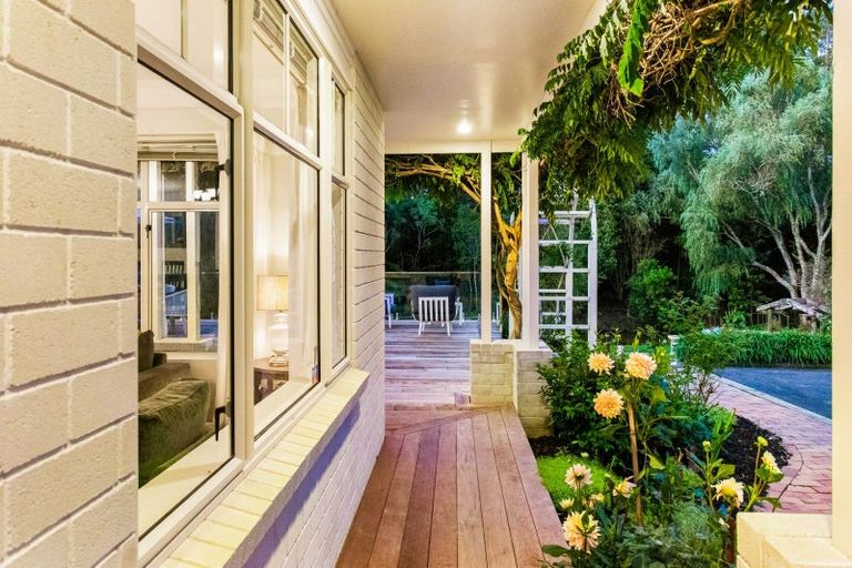 Photo of property in 26 Clifford Road, Pukekohe, 2678