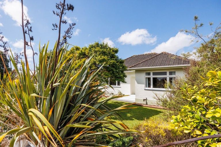 Photo of property in 11 Moore Street, West End, Palmerston North, 4412