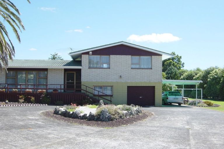 Photo of property in 10 Kendall Road, Kerikeri, 0230