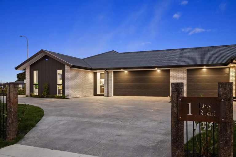 Photo of property in 1 Day Road, Patumahoe, Pukekohe, 2679