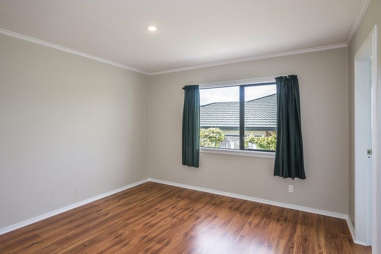 Photo of property in 34 Campion Road, Waikanae Beach, Waikanae, 5036