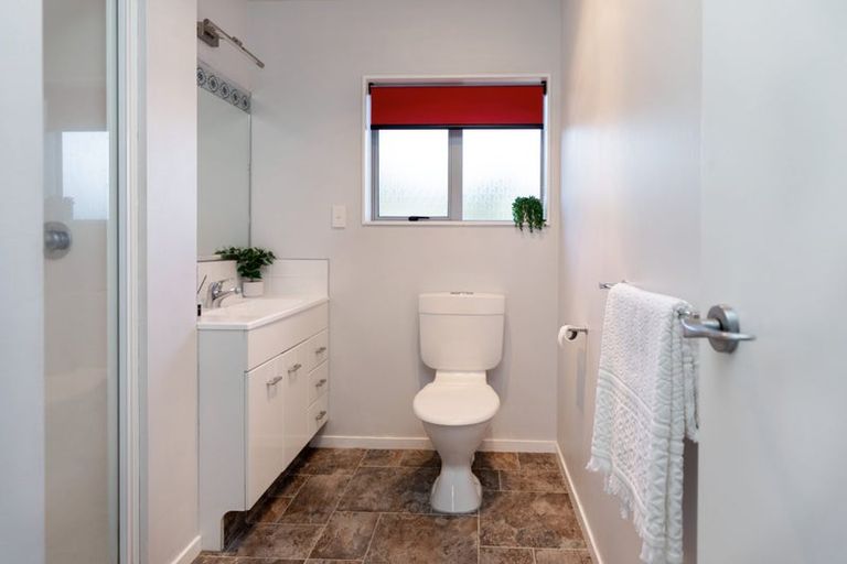 Photo of property in 15 Talbot Place, Welcome Bay, Tauranga, 3112