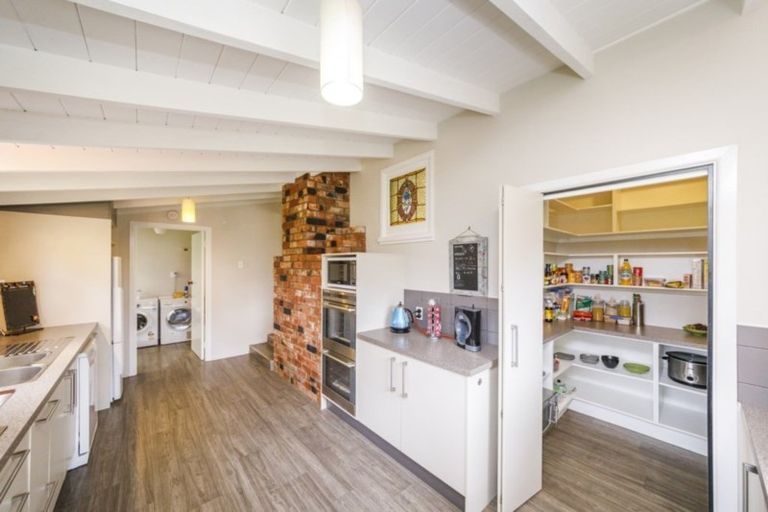 Photo of property in 308 Hewitts Road, Linton, Palmerston North, 4472