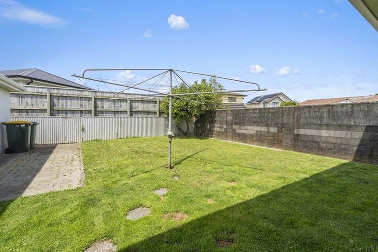 Photo of property in 210 Taita Drive, Avalon, Lower Hutt, 5011
