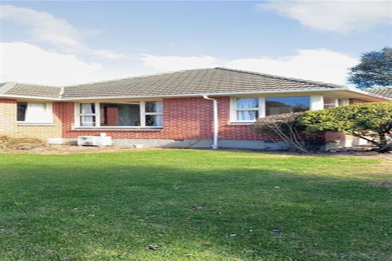 Photo of property in 15 Mclellan Place, Ilam, Christchurch, 8041