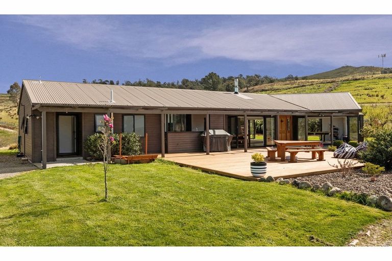 Photo of property in 739 Bay Road, Oxford, 7430