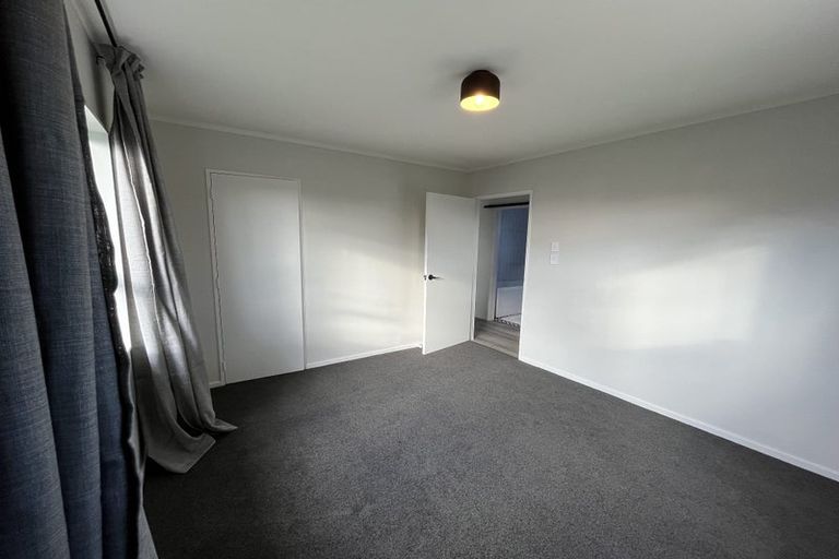 Photo of property in 2/2 Hatherley Place, Clendon Park, Auckland, 2103